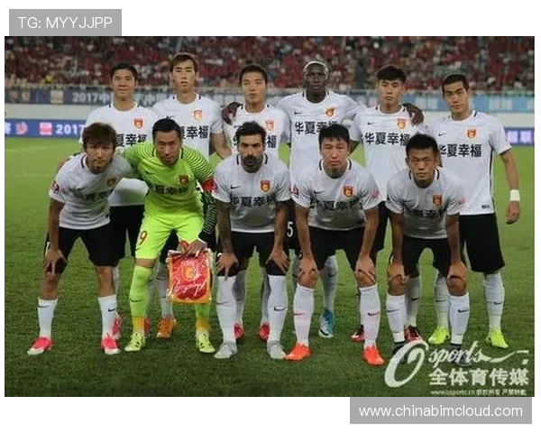 广州乒乓球队与深圳乒乓球队赛后复盘分析灵活性表现与战术调整 广州乒乓球队与深圳乒乓球队赛后复盘分析灵活性表现与战术调整