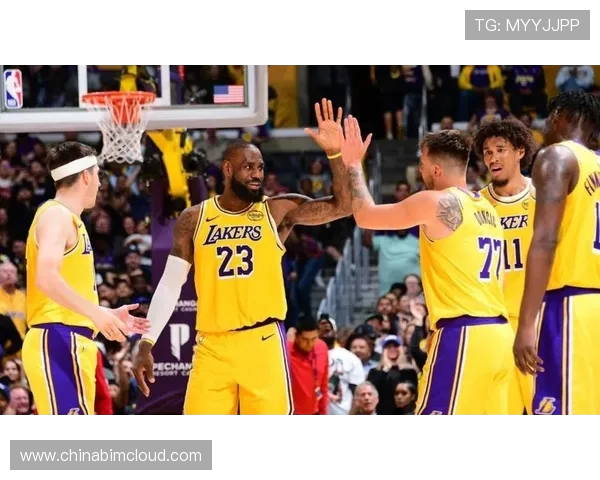 2008年季后赛掘金对决湖人回顾：经典对抗与传奇瞬间