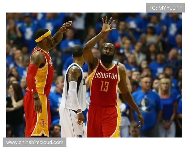 小牛队与火箭队激战第五场谁能在季后赛中逆袭晋级决赛